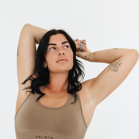 ARISE FORM SPORTS BRA - UNLMTD Active + Lounge