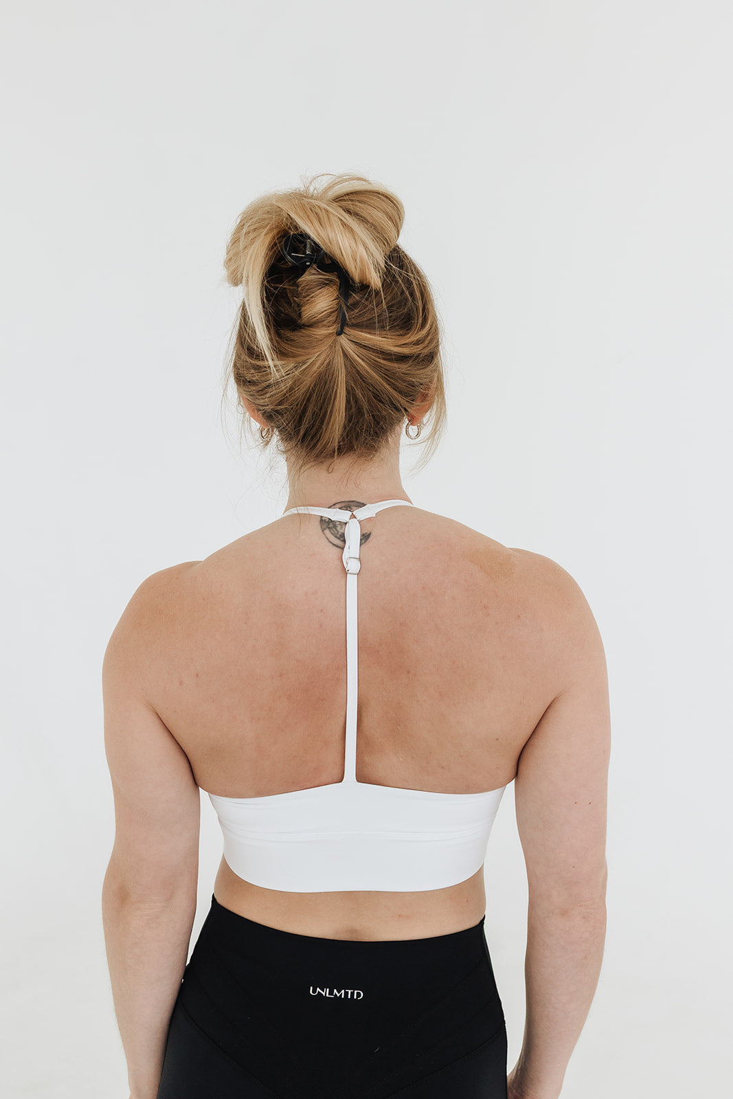 PURE WHITE SOLO STRAP BRA - UNLMTD Active + Lounge