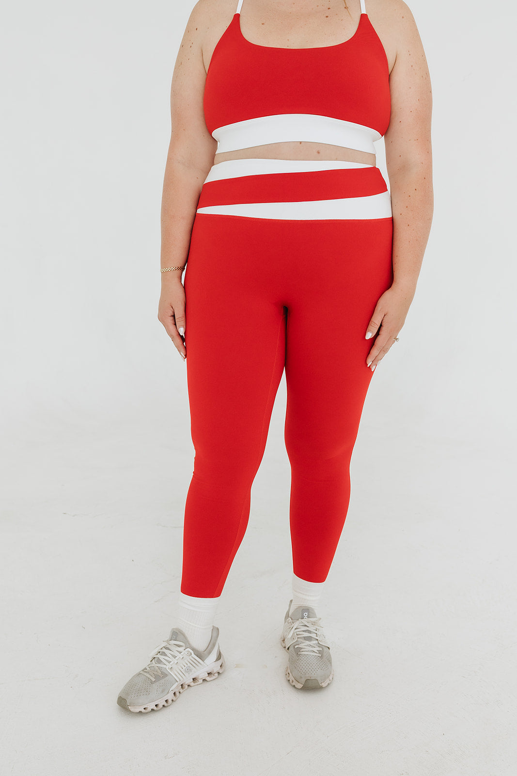 RED REIGN CORE AXIS SET (Leggings) - UNLMTD Active + Lounge