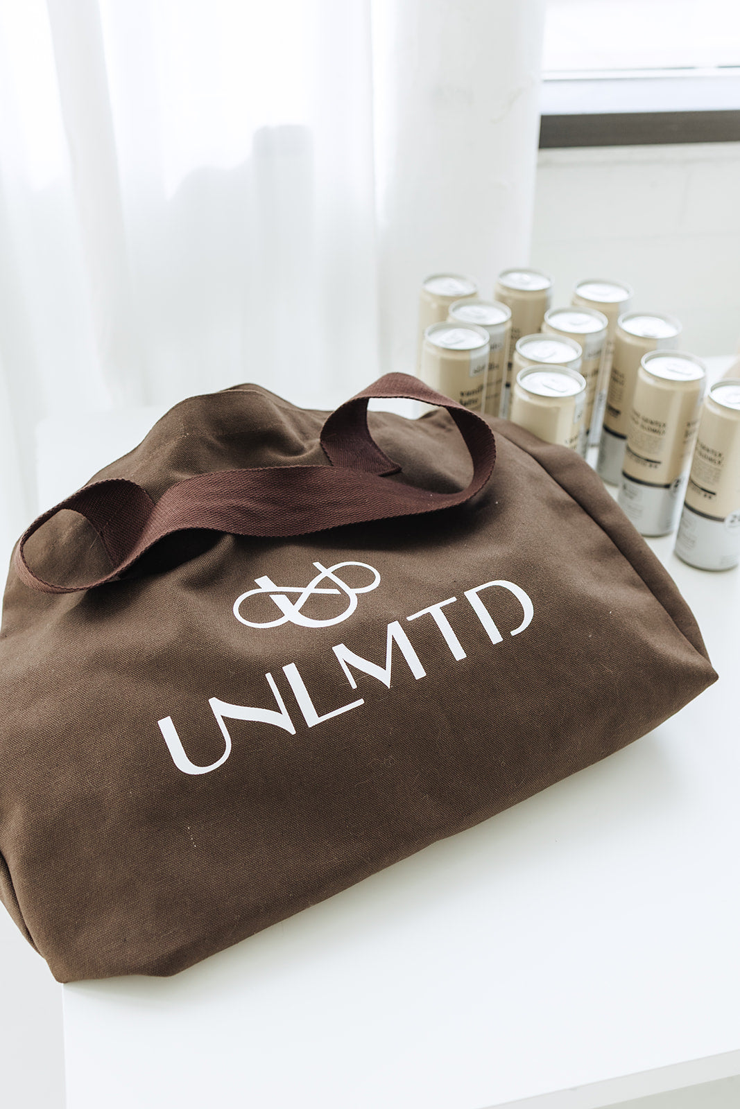 UNLMTD OVERSIZED TOTE - UNLMTD Active + Lounge