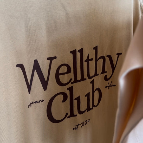 The Wellthy Club All-Season Short Sleeve Tshirt - UNLMTD Active + Lounge