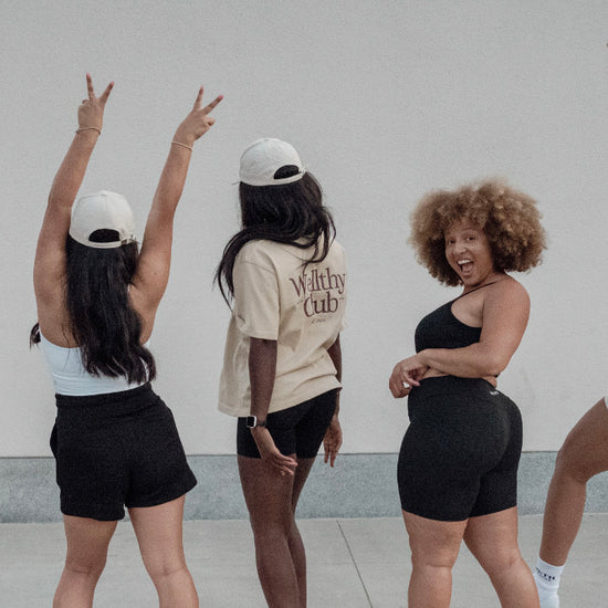 The Wellthy Club All-Season Short Sleeve Tshirt - UNLMTD Active + Lounge