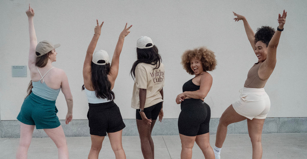 The Wellthy Club All-Season Short Sleeve Tshirt - UNLMTD Active + Lounge